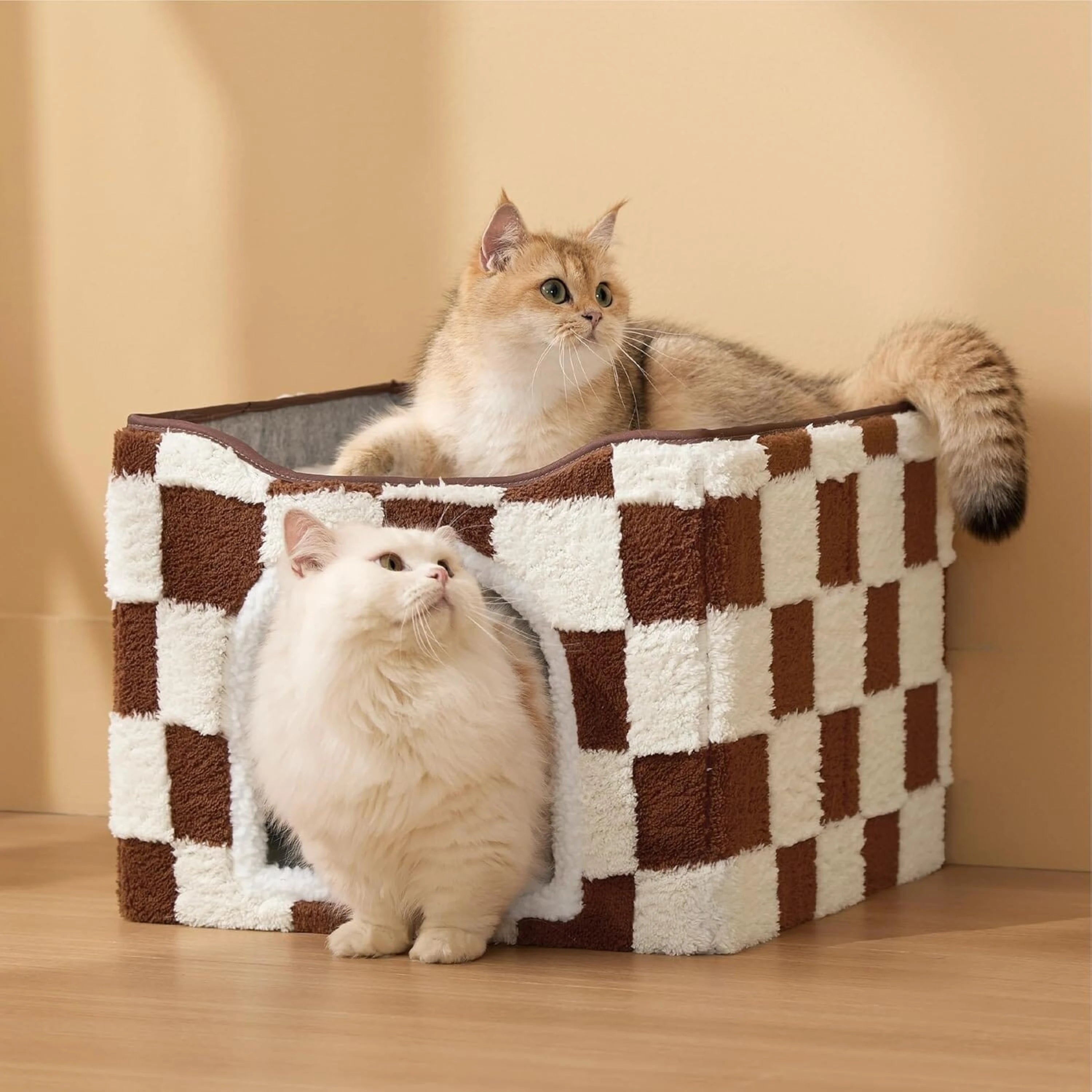 2-in-1 Luxury Cat Cube & Scratching Sanctuary